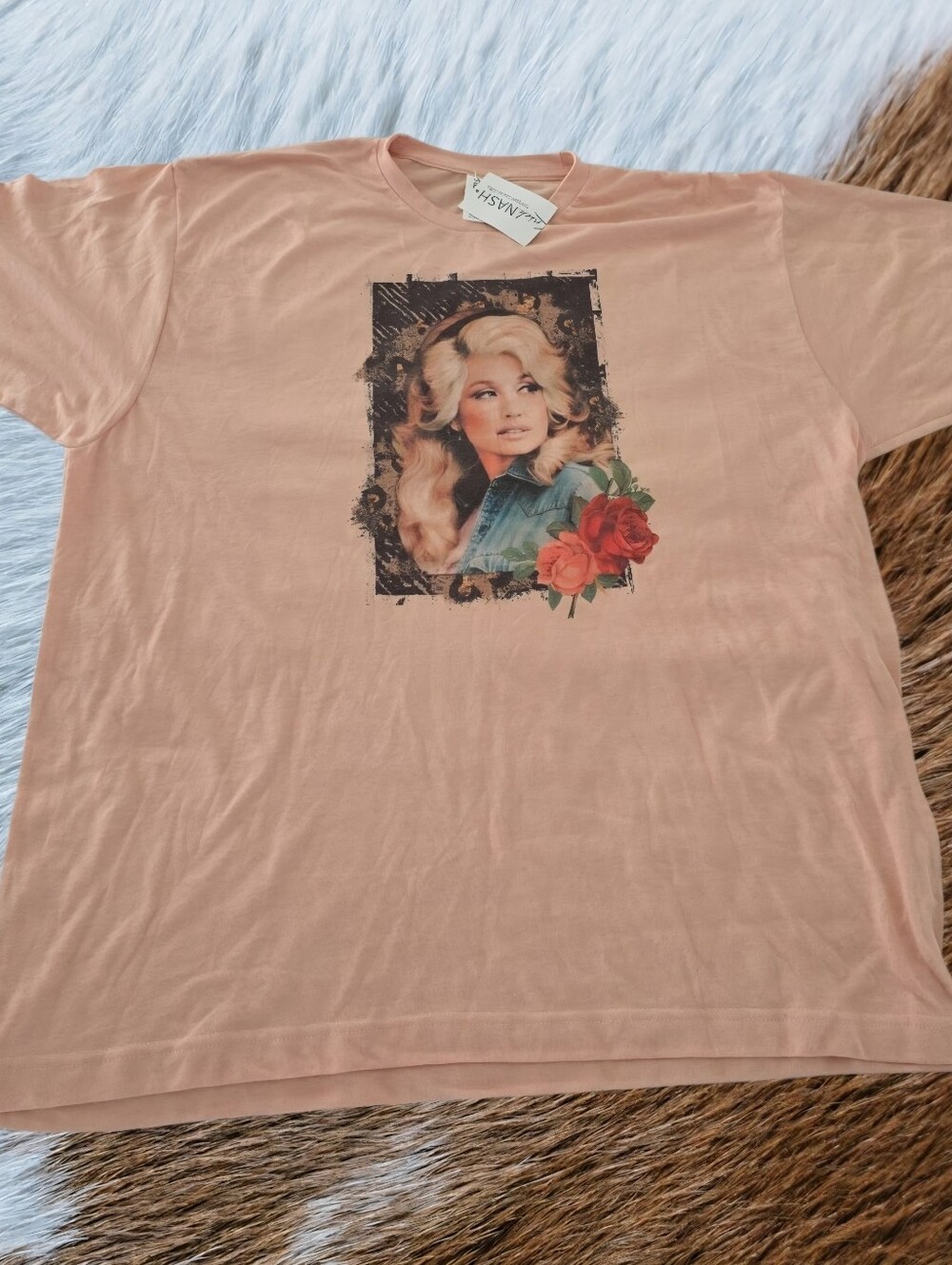 Vintage Style Dolly Parton Rose Graphic T-Shirt Peach Pink Tultex 2X